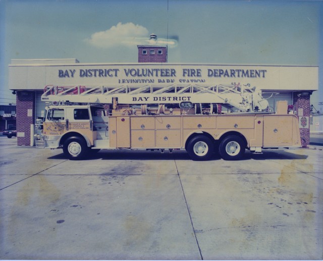 Truck 3 - 1975 Imperial/Grove
