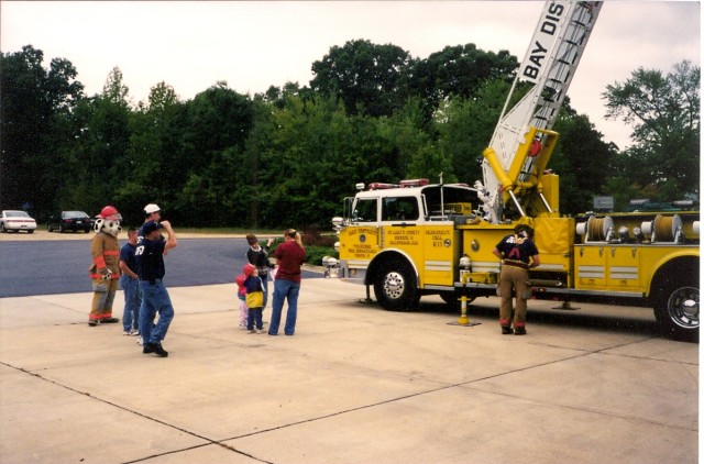Old Truck 9 doing fire prevention duty again.